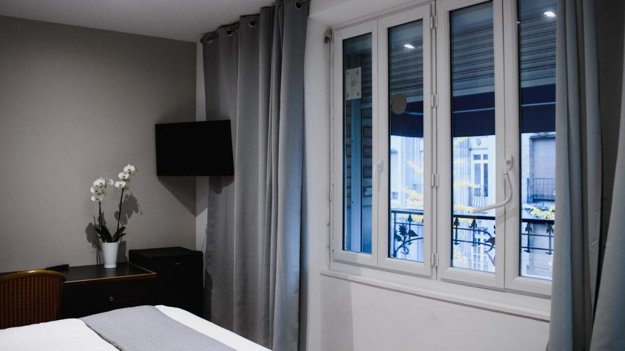 Hotel Des Arcades Реймс Экстерьер фото